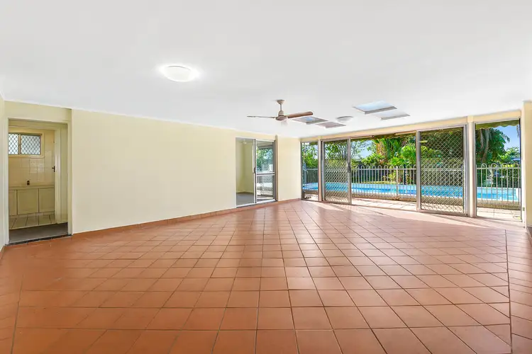 Sixth view of Homely house listing, 4 La Spezia Court, Isle Of Capri QLD 4217
