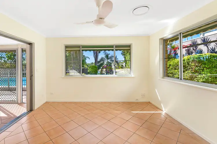 Seventh view of Homely house listing, 4 La Spezia Court, Isle Of Capri QLD 4217