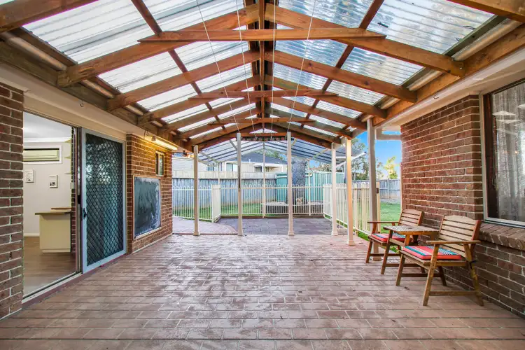 5 Hoop Place, Spring Farm NSW 2570