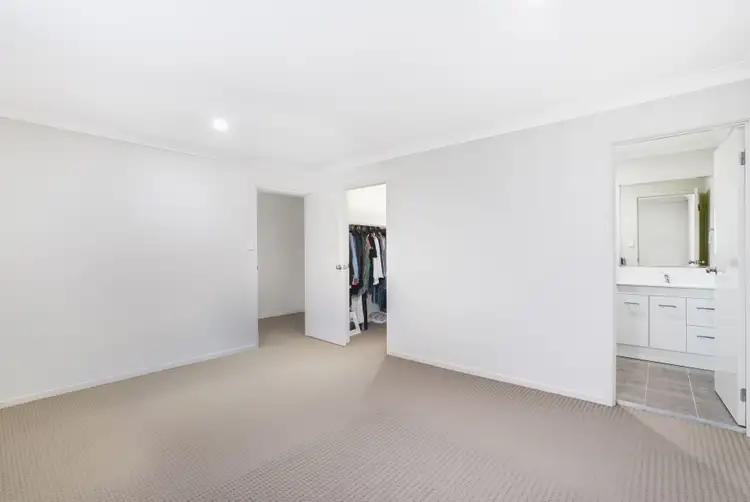 Fifth view of Homely townhouse listing, 16 Nigella Circuit, Hamlyn Terrace NSW 2259