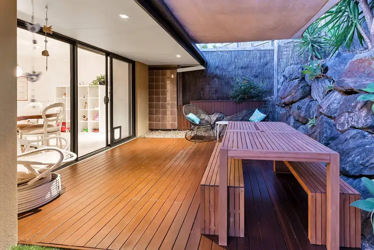 14/136 Pacific Pines Boulevard, Pacific Pines QLD 4211