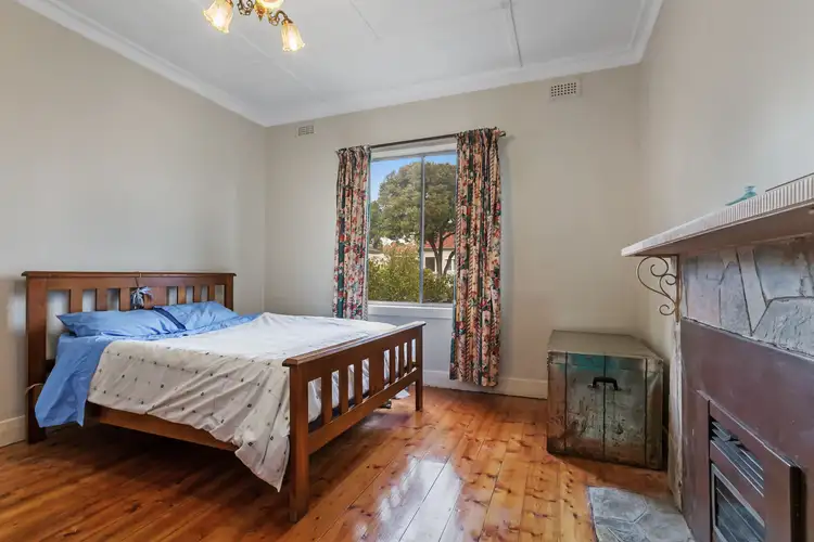 Fifth view of Homely house listing, 2 Malcolm Street, Preston VIC 3072