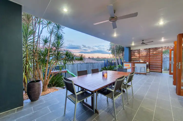 Second view of Homely house listing, 112 Cloverdale Road, Doolandella QLD 4077