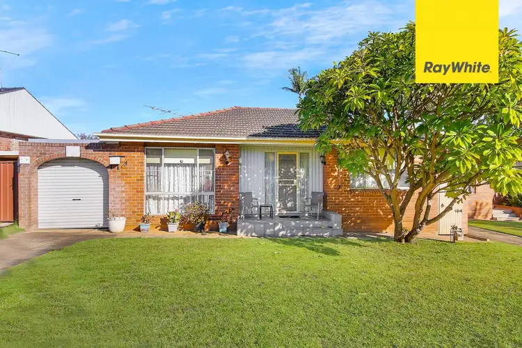 7 Coorabin Place, Riverwood NSW 2210