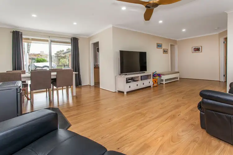 Fourth view of Homely house listing, 4 Miriam Drive, Yarra Glen VIC 3775
