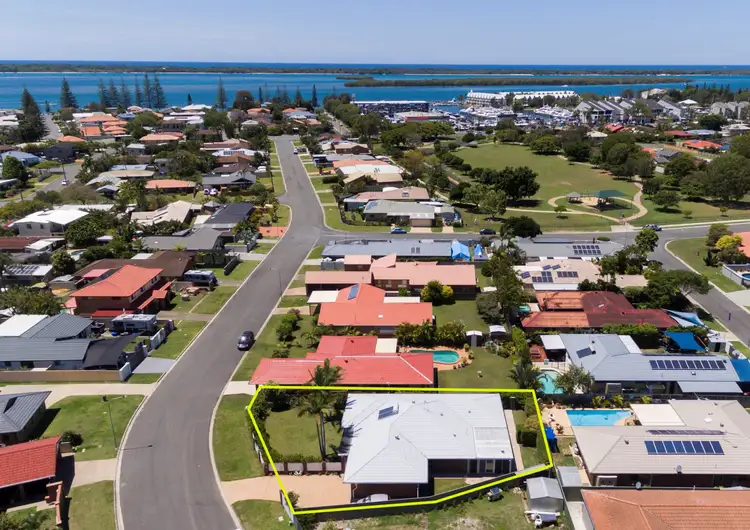 3a Salvia Street, Hollywell QLD 4216