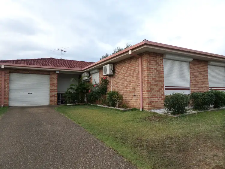 26 Bower-bird Street