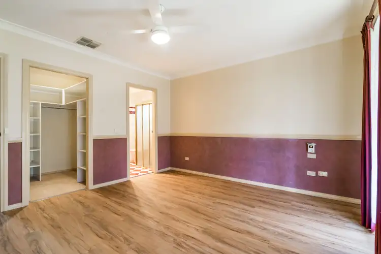 Sixth view of Homely house listing, 10 Erica Close, Dubbo NSW 2830