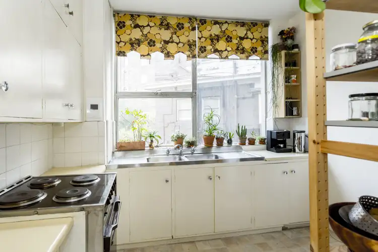 Sixth view of Homely apartment listing, 25/1 Holdsworth Avenue, Elizabeth Bay NSW 2011