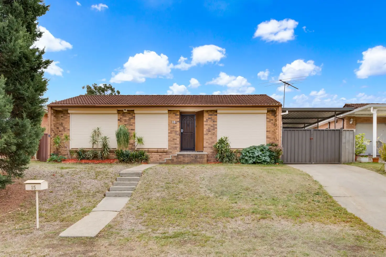 Main view of Homely house listing, 15 Traminer Place, Eschol Park NSW 2558
