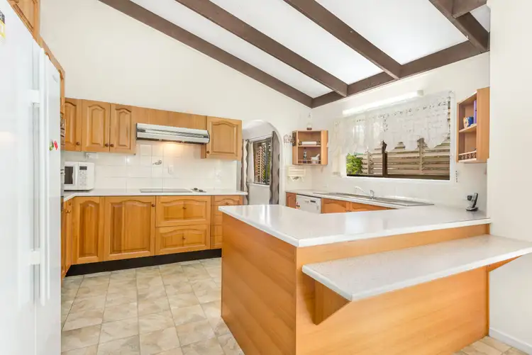 Sixth view of Homely house listing, 8 Sylvan Court, Kallangur QLD 4503