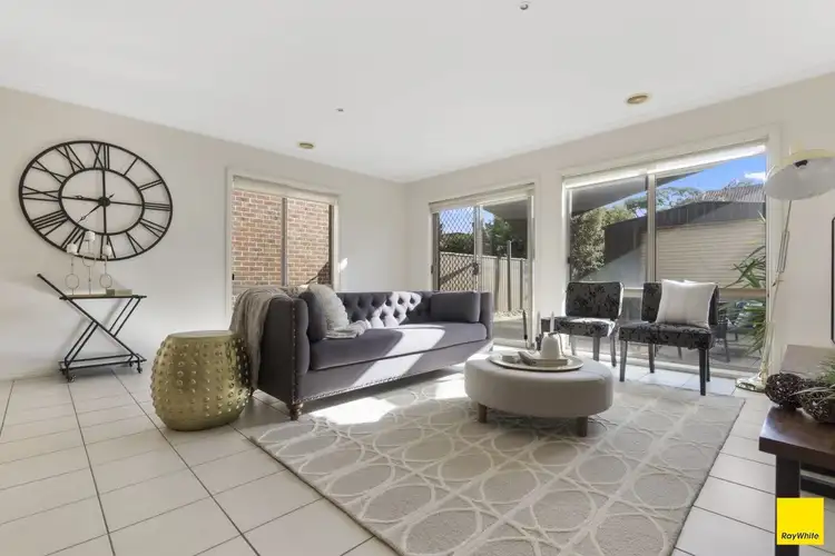 2/6 Salisbury Street, Werribee VIC 3030