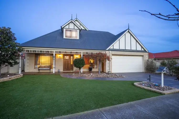 Second view of Homely house listing, 3 Yankos Drive, Werribee VIC 3030