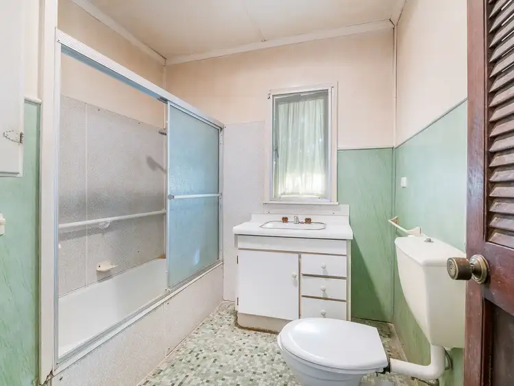 Sixth view of Homely house listing, 10 Greening Street, Mount Gravatt QLD 4122