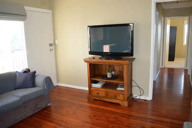 Fourth view of Homely house listing, 8 Kelly Place, Oberon NSW 2787