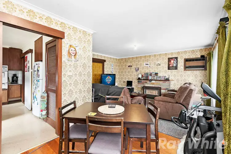 Third view of Homely house listing, 18 Kardinian Avenue, Cheltenham VIC 3192