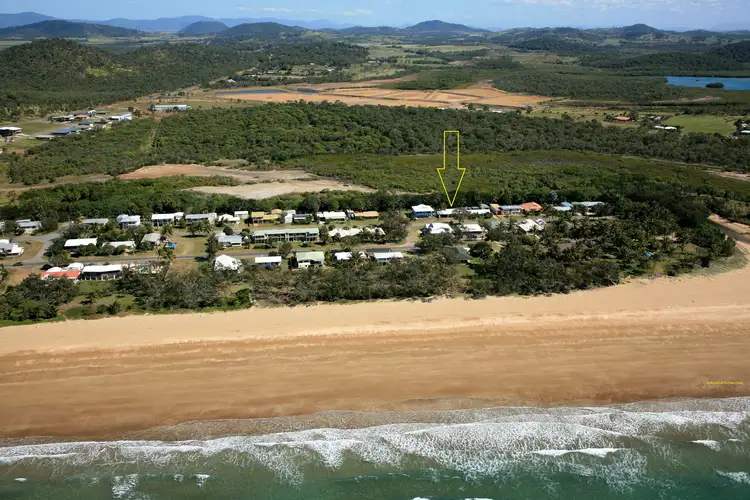 33 Poole Street, Sarina Beach QLD 4737