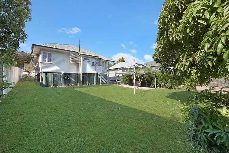 40 Lennon Street, Stafford QLD 4053