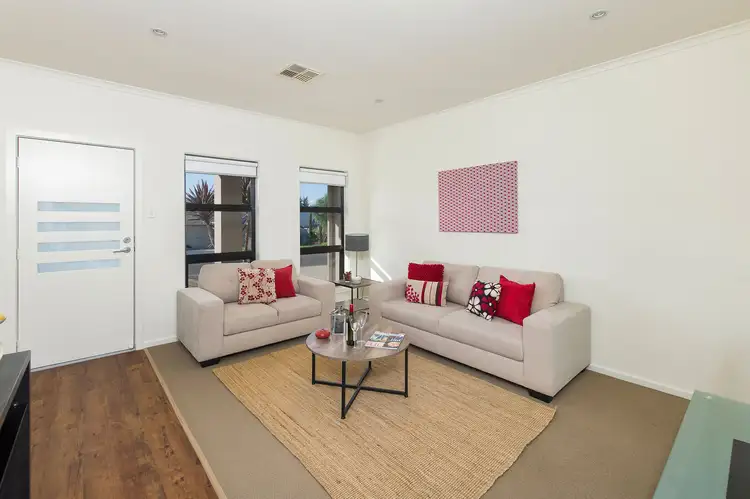 Second view of Homely house listing, 7 Duchess Court, Mount Barker SA 5251
