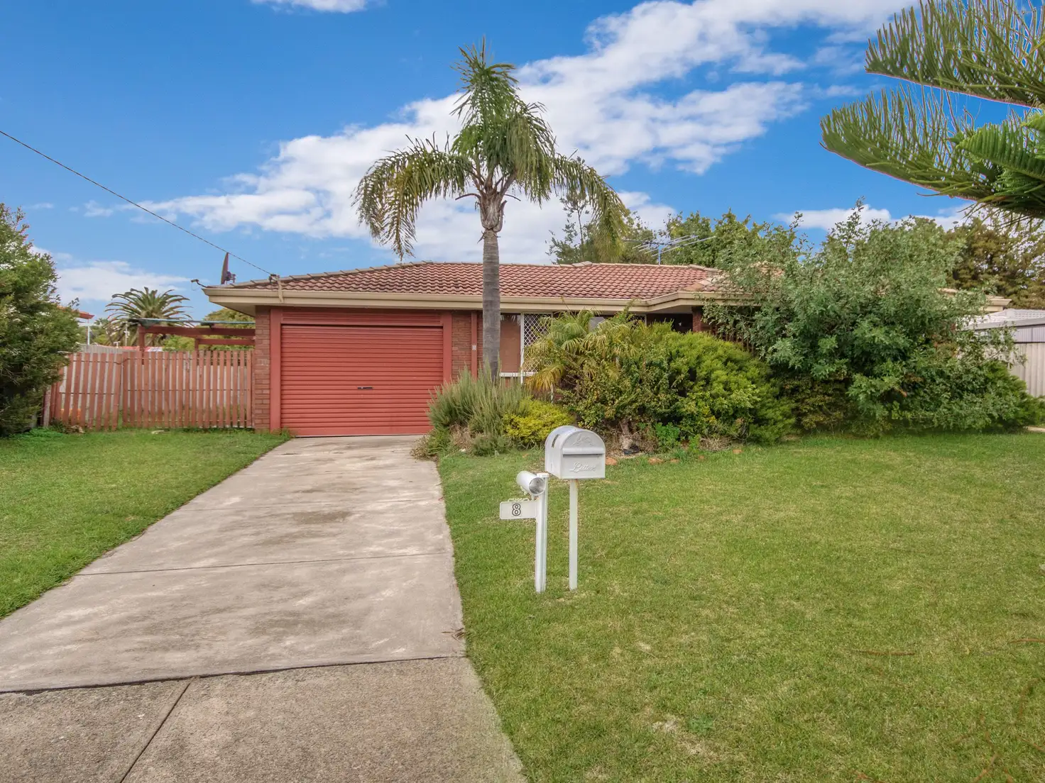 Main view of Homely house listing, 8 Raeside Crescent, Cooloongup WA 6168
