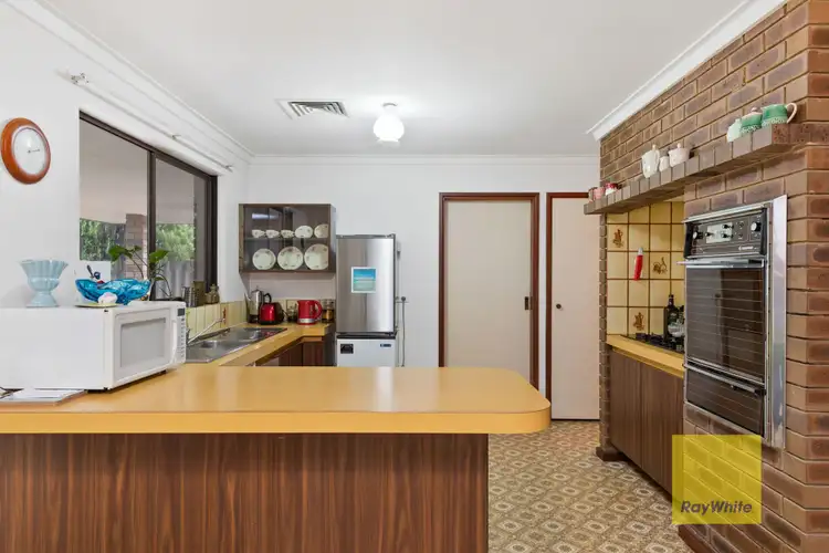 Sixth view of Homely house listing, 10 Reston Court, Duncraig WA 6023