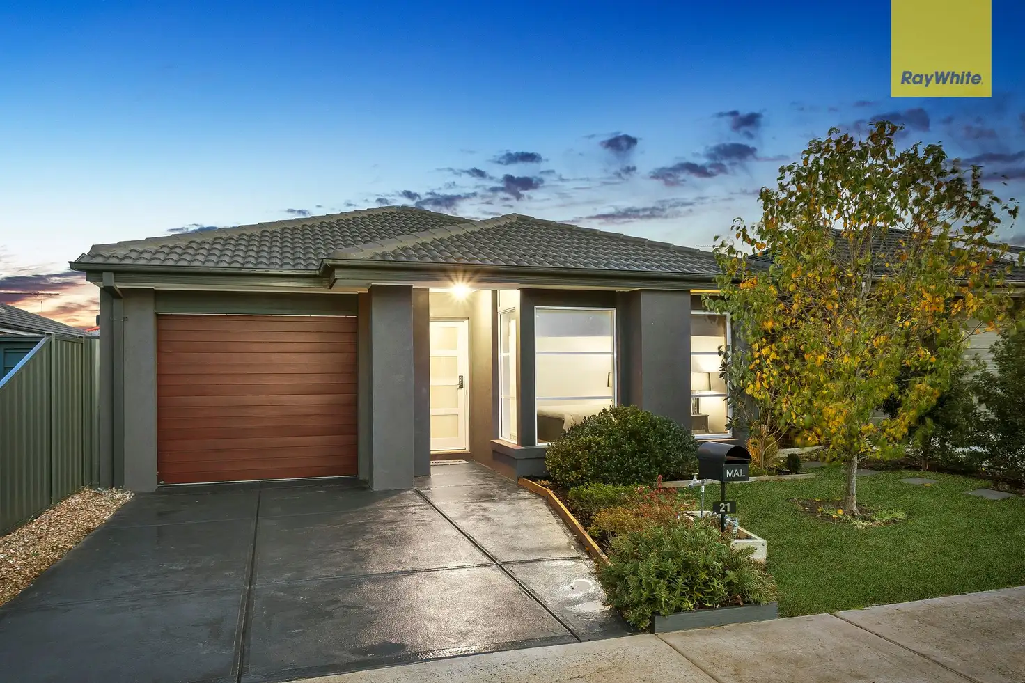 Main view of Homely house listing, 21 Riviera Drive, Hillside VIC 3037