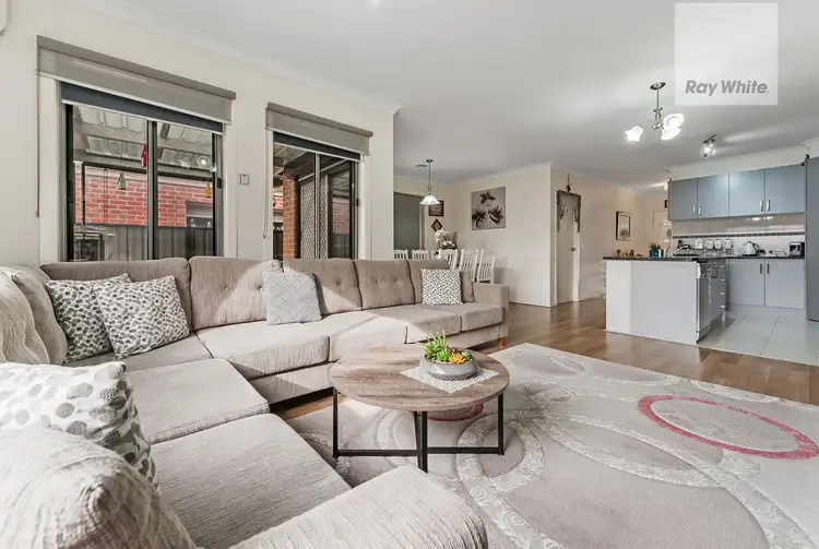 Fifth view of Homely house listing, 28 Greenham Avenue, Craigieburn VIC 3064