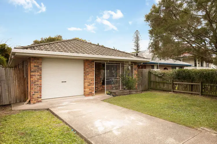 39 Amy Street, Hawthorne QLD 4171