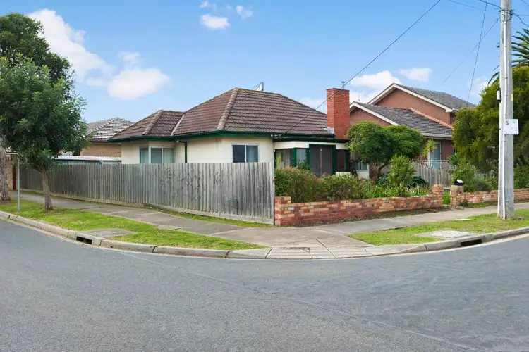 Second view of Homely house listing, 1 Boyd Avenue, Oakleigh East VIC 3166