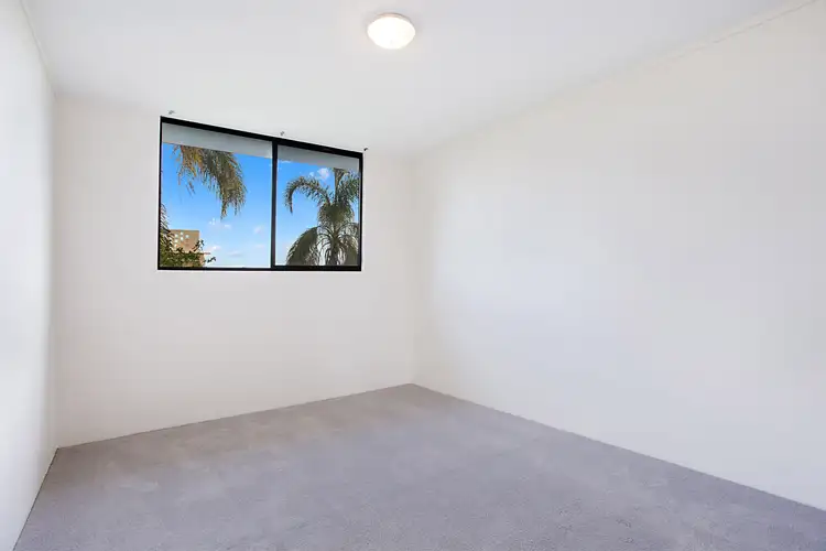 Fifth view of Homely unit listing, 8 'Torre Molinos' 8 Duet Drive, Mermaid Waters QLD 4218