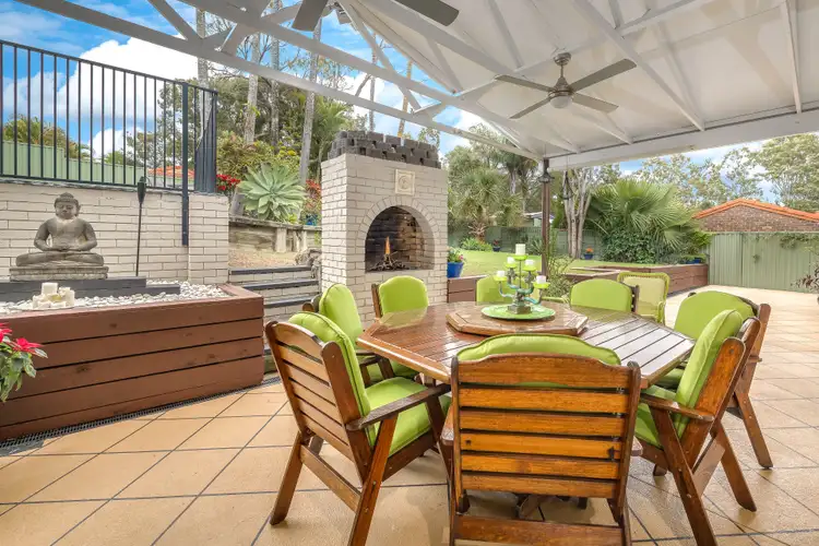 11 Wolvi Place, Helensvale QLD 4212