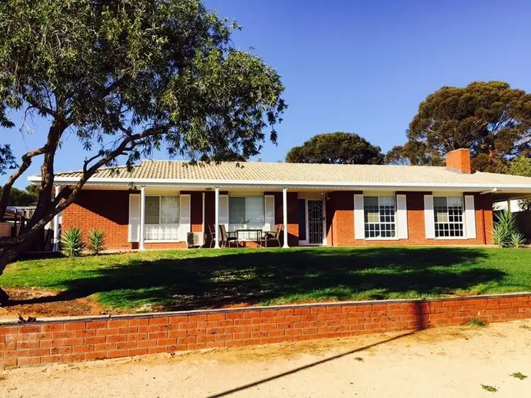 19 Thiele Avenue, Loxton SA 5333