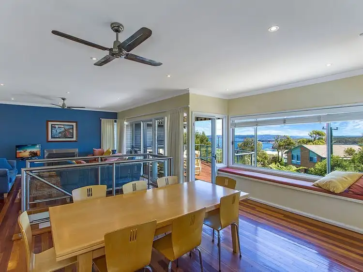 9 Babs Road, Killcare Heights NSW 2257