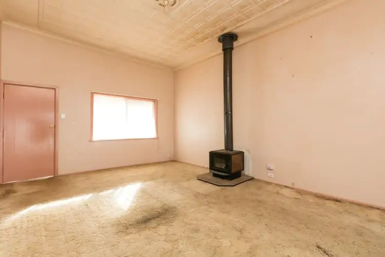 Second view of Homely house listing, 42 Goulburn Avenue, Red Cliffs VIC 3496