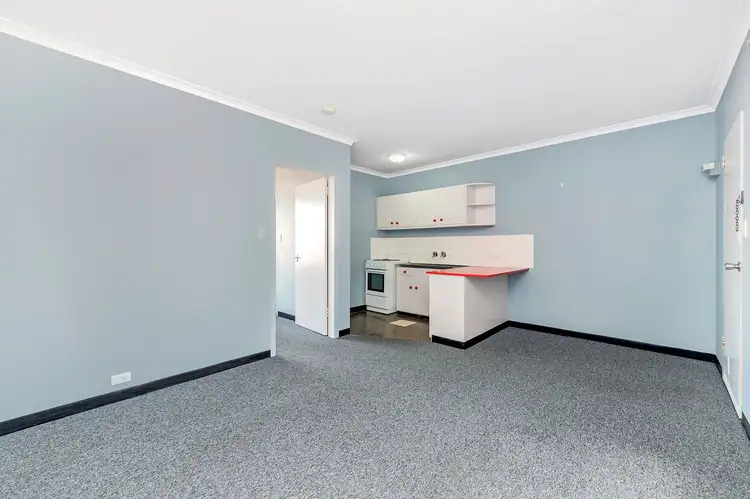 17/122 Henderson Road, Queanbeyan NSW 2620