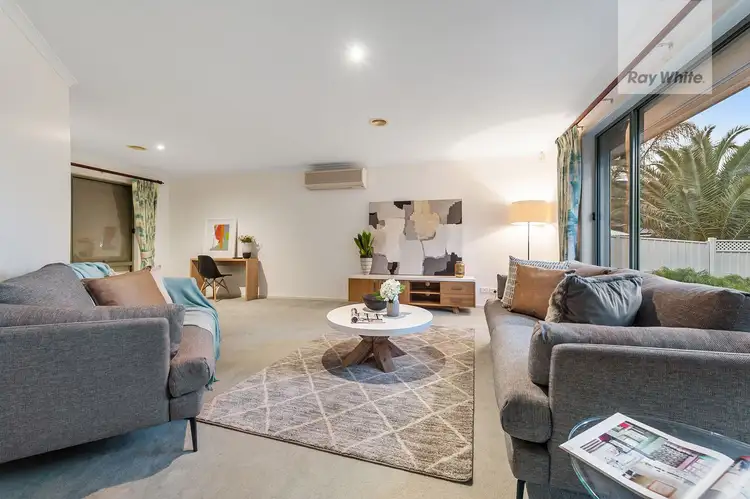 Second view of Homely house listing, 6 Gardenia Close, Craigieburn VIC 3064