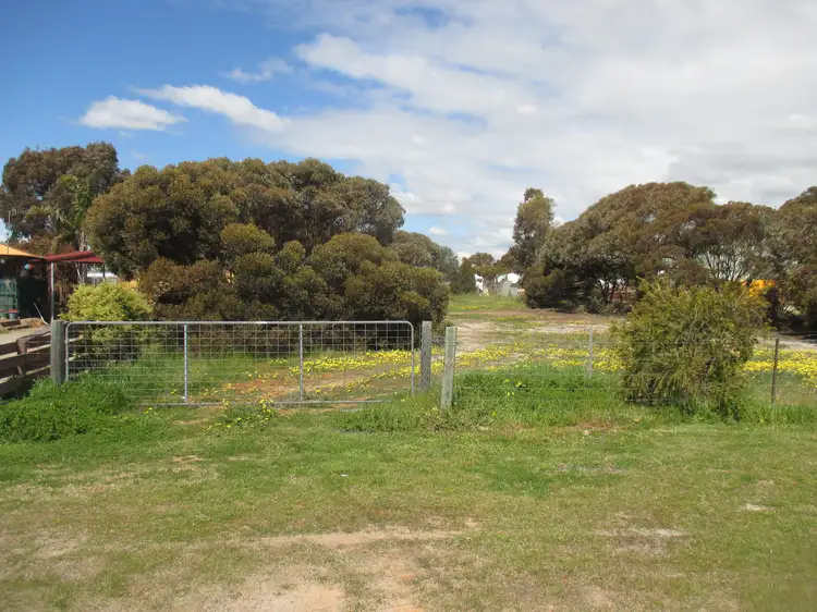 Second view of Homely house listing, 21 Aylmore Street, Gnowangerup WA 6335