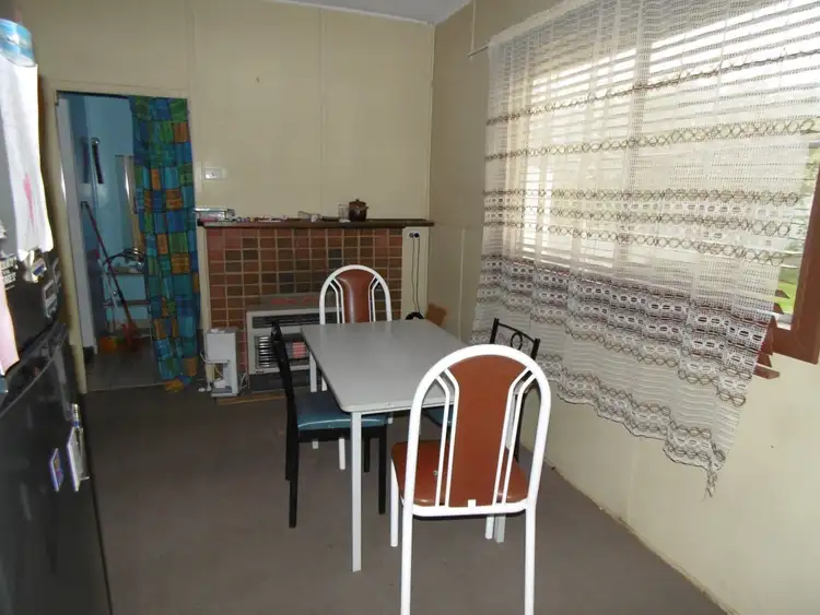 Fifth view of Homely house listing, 2 Elizabeth Street, Parkes NSW 2870