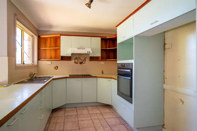 Fourth view of Homely house listing, 7 Hellyer Court, Dubbo NSW 2830