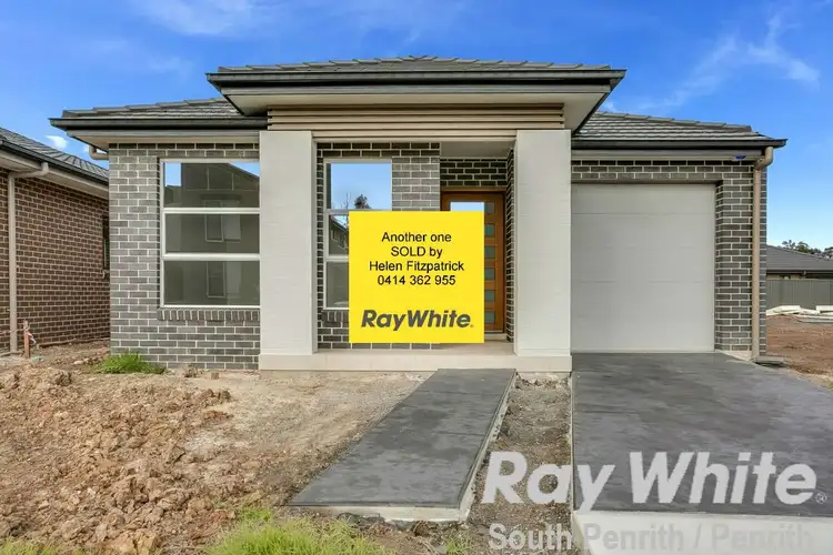 6 Flotilla Circuit, Jordan Springs NSW 2747