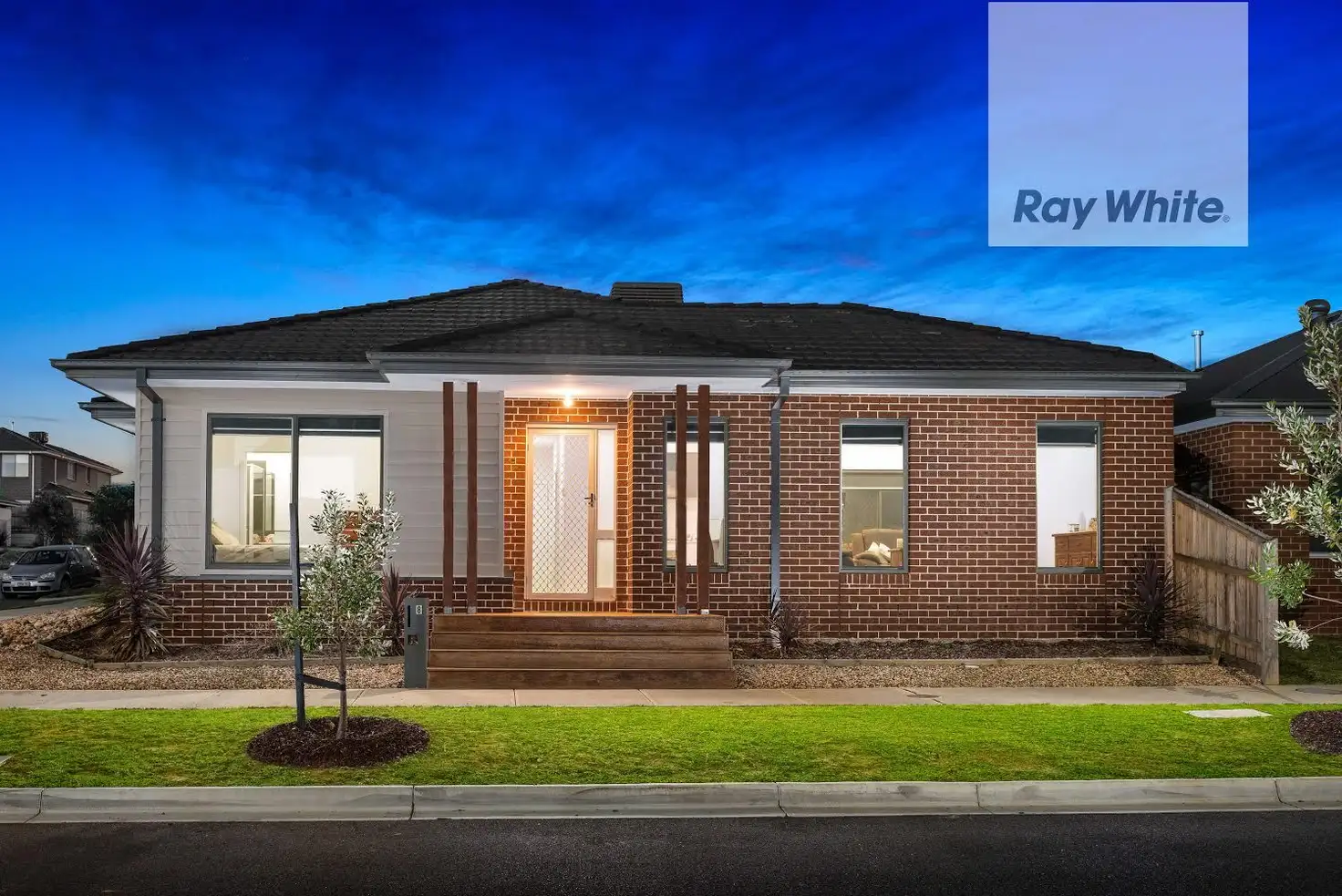 Main view of Homely house listing, 8 Gyrfalcon Way, Doreen VIC 3754
