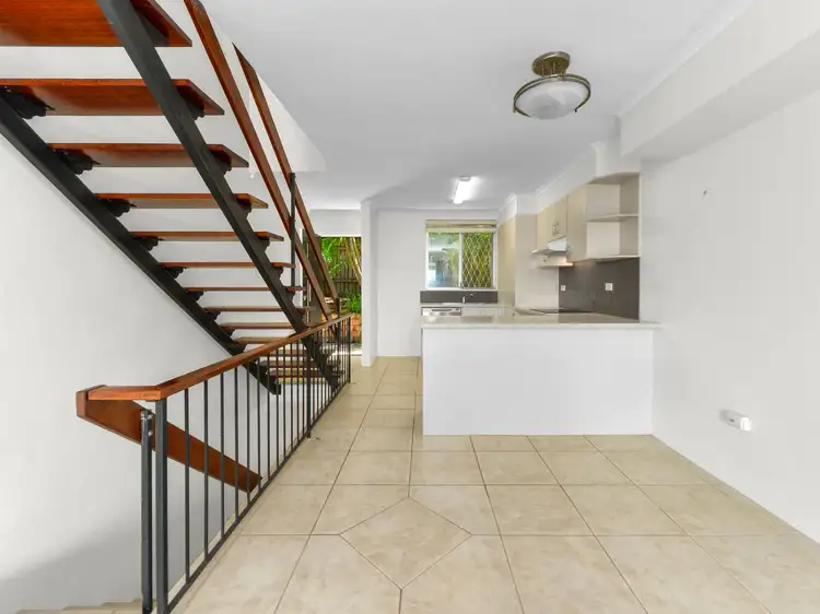 Second view of Homely unit listing, 3/32 Garrick Terrace, Herston QLD 4006