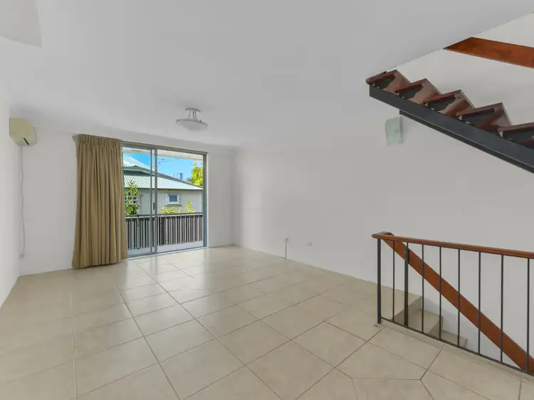 Sixth view of Homely unit listing, 3/32 Garrick Terrace, Herston QLD 4006