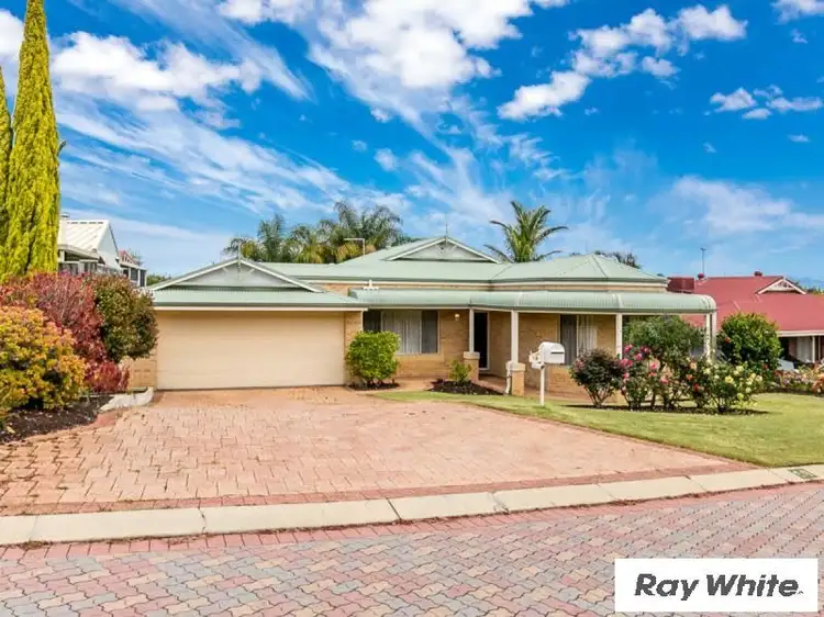 10 Woolmers Loop, Landsdale WA 6065