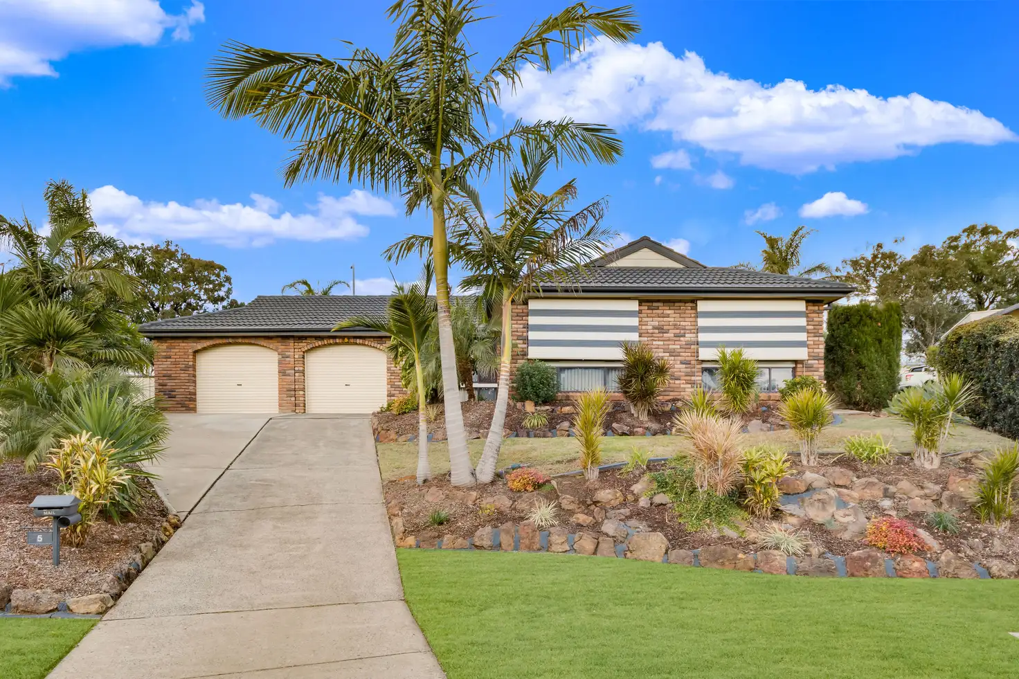 Main view of Homely house listing, 5 Pipit Place, Ingleburn NSW 2565