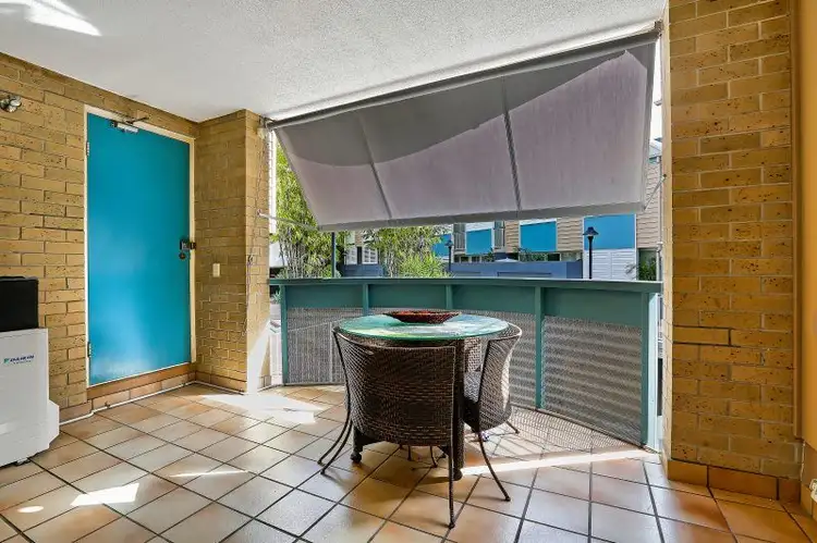 Third view of Homely apartment listing, 15/23 Quinton Street, Kangaroo Point QLD 4169