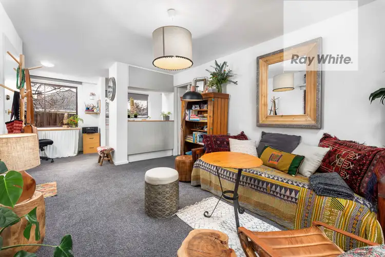 2/30 Robb Street, Reservoir VIC 3073