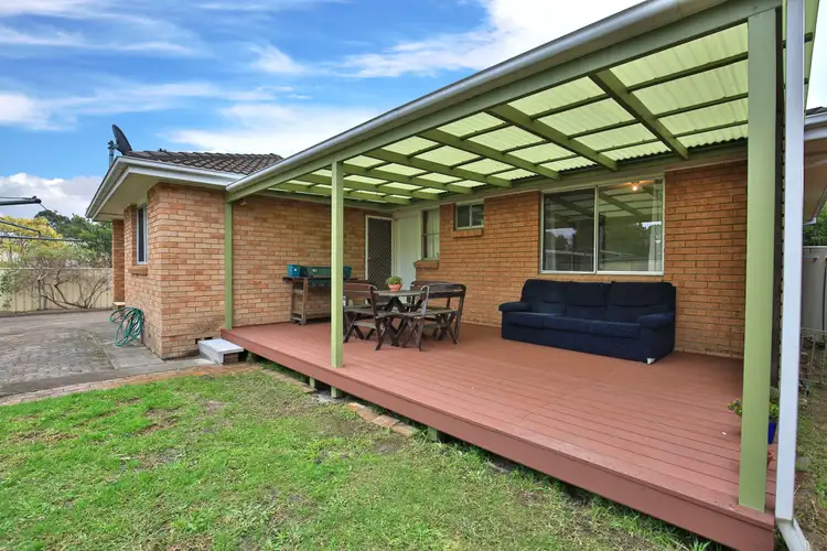 24 Salisbury Drive, Nowra NSW 2541