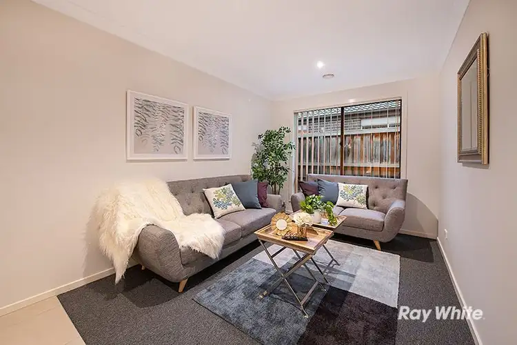 Seventh view of Homely house listing, 15 Ogle Way, Cranbourne North VIC 3977