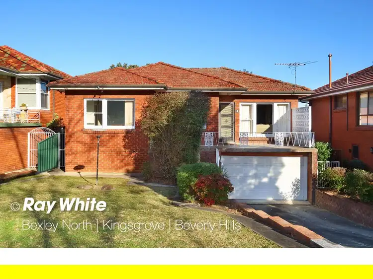 3 Rainbow Crescent, Kingsgrove NSW 2208